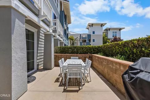 Exterior - 1513 Windshore Way, Oxnard, CA 93035 photo 5 of 8