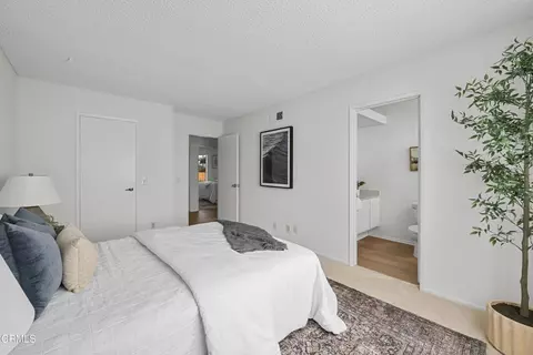 Bedroom - 1431 Kelp St, Oxnard, CA 93035 photo 2 of 4