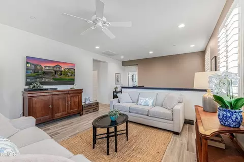Living - 675 Rio Grande Way, Oxnard, CA 93036 photo 3 of 3