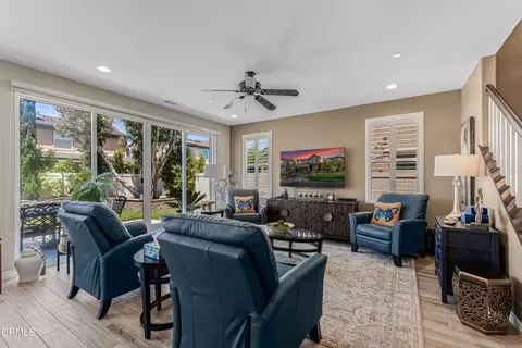 Living - 675 Rio Grande Way, Oxnard, CA 93036 photo 1 of 3