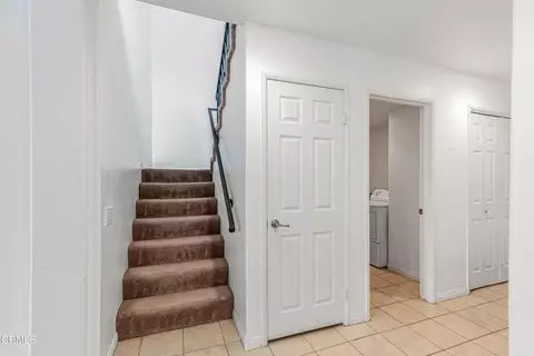 Entry Way - 833 Dunes St, Oxnard, CA 93035 photo 2 of 3