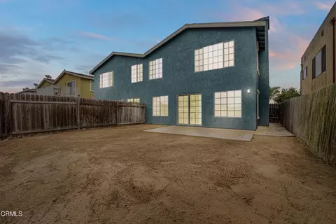 Exterior - 833 Dunes St, Oxnard, CA 93035 photo 4 of 4