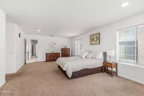Bedroom - 833 Dunes St, Oxnard, CA 93035 photo 4 of 5