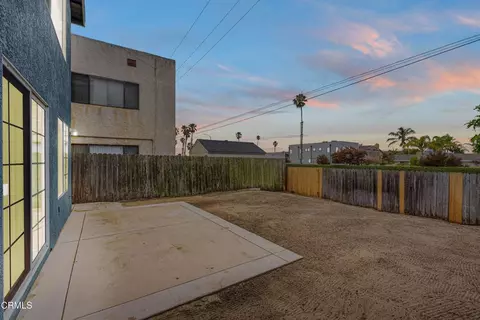Exterior - 833 Dunes St, Oxnard, CA 93035 photo 2 of 4