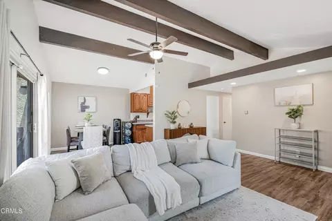 Entry Way - 246 W Vineyard Ave, Oxnard, CA 93036 photo 1 of 2