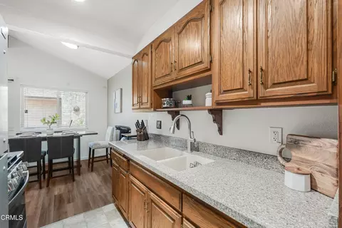 Kitchen - 246 W Vineyard Ave, Oxnard, CA 93036 photo 3 of 3