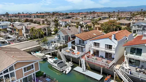 View/Area - 3960 W Hemlock St, Oxnard, CA 93035 photo 4 of 6