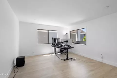 Other - 3960 W Hemlock St, Oxnard, CA 93035 photo 4 of 12