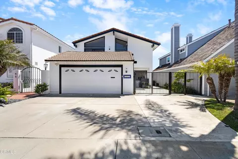 Other - 3960 W Hemlock St, Oxnard, CA 93035 photo 2 of 12