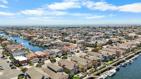 View/Area - 3960 W Hemlock St, Oxnard, CA 93035 photo 6 of 6