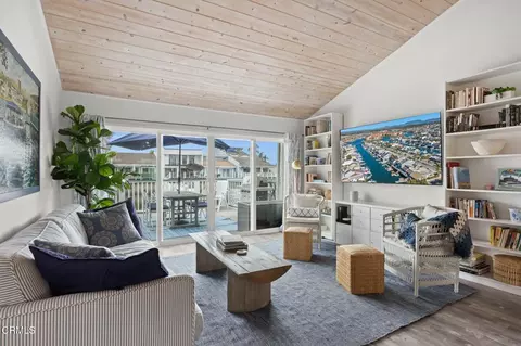 Living - 4621 Falkirk Bay, Oxnard, CA 93035 photo 1 of 3