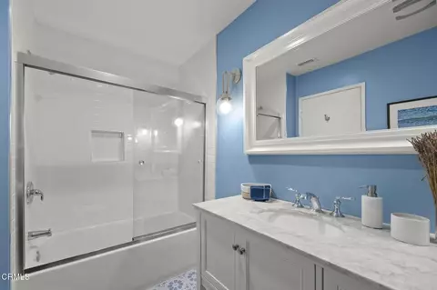 Bath - 4621 Falkirk Bay, Oxnard, CA 93035 photo 4 of 4