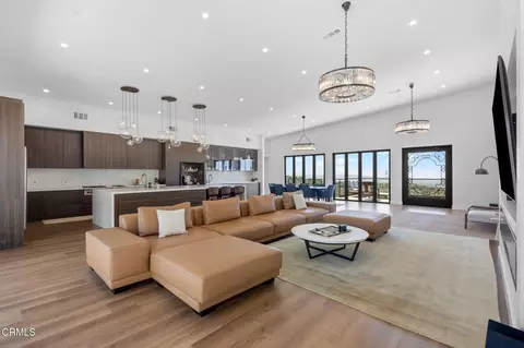 Living - 6498 Ridgecrest Ln, Somis, CA 93066 photo 1 of 2