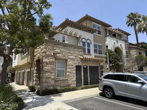 259 Riverdale Ct #264, Camarillo, CA 93012