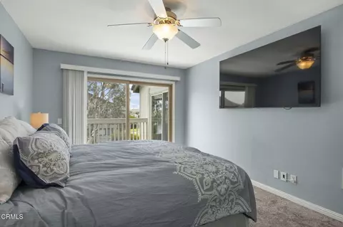 Bedroom - 3027 Harbor Blvd, Oxnard, CA 93035 photo 3 of 5