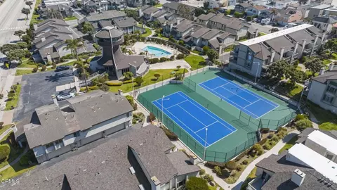 View/Area - 3027 Harbor Blvd, Oxnard, CA 93035 photo 1 of 7