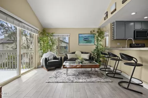 Other - 3027 Harbor Blvd, Oxnard, CA 93035 photo 3 of 11