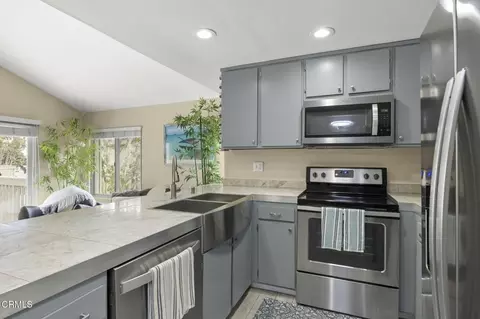 Kitchen - 3027 Harbor Blvd, Oxnard, CA 93035 photo 3 of 3