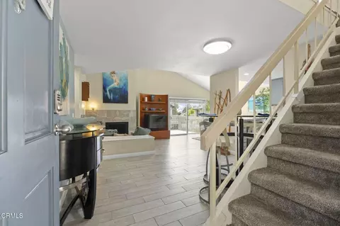 Entry Way - 3027 Harbor Blvd, Oxnard, CA 93035 photo 1 of 2