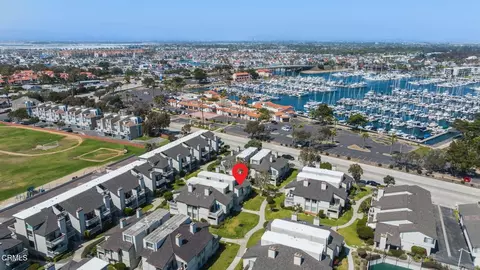 View/Area - 3027 Harbor Blvd, Oxnard, CA 93035 photo 5 of 7