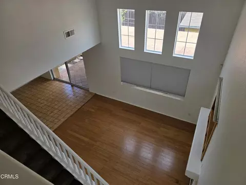 Living - 1711 Florentina Dr, Oxnard, CA 93030 photo 5 of 5