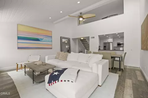 Living - 3908 Ocean Dr, Oxnard, CA 93035 photo 4 of 4