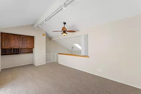Living - 2167 Martinique Ln, Oxnard, CA 93035 photo 4 of 5