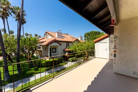 Exterior - 2167 Martinique Ln, Oxnard, CA 93035 photo 4 of 8