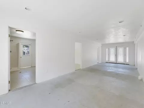 Living - 7905 Balcom Canyon Rd, Somis, CA 93066 photo 3 of 9