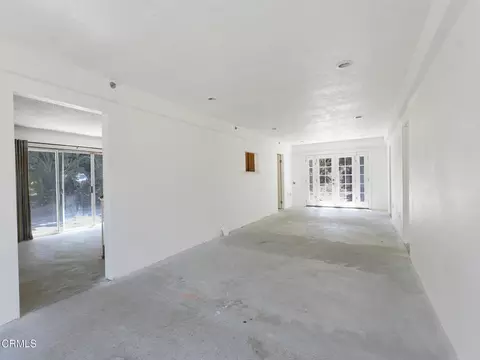 Living - 7905 Balcom Canyon Rd, Somis, CA 93066 photo 4 of 9