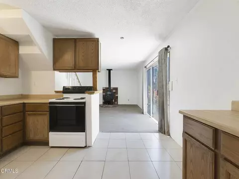 Kitchen - 7905 Balcom Canyon Rd, Somis, CA 93066 photo 3 of 4