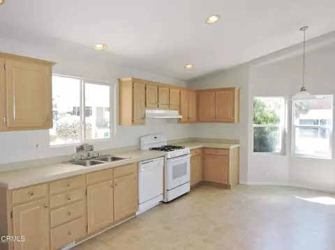 5 Gitana Ave #150, Camarillo, CA 93012 photo 2