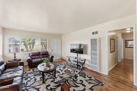 Living - 1428 S G St, Oxnard, CA 93033 photo 4 of 5