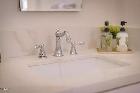Bath - 509 N Blanche St, Ojai, CA 93023 photo 2 of 5
