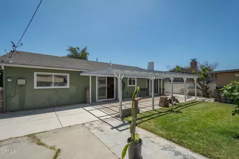 Exterior - 2207 Mariposa St, Oxnard, CA 93036 photo 4 of 4