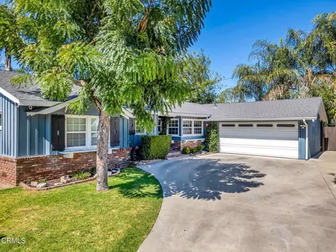 14921 Leadwell St, Van Nuys, CA 91405