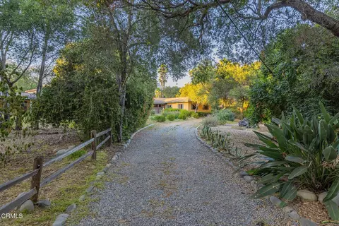 Exterior - 918 El Toro Rd, Ojai, CA 93023 photo 2 of 17