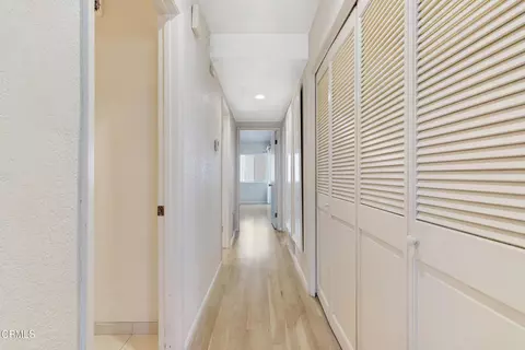 Entry Way - 5125 W Wooley Rd #5, Oxnard, CA 93035 photo 2 of 2