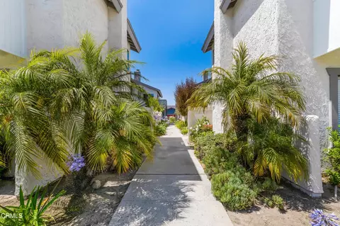 Exterior - 5125 W Wooley Rd #5, Oxnard, CA 93035 photo 1 of 3