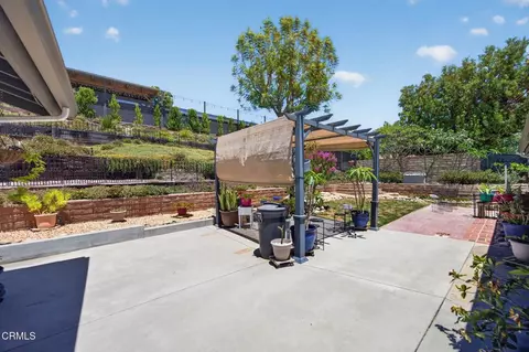 Exterior - 3509 Vicki Ct, Simi Valley, CA 93063 photo 3 of 12