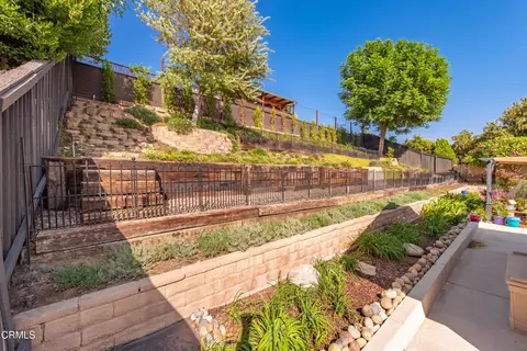 Exterior - 3509 Vicki Ct, Simi Valley, CA 93063 photo 10 of 12