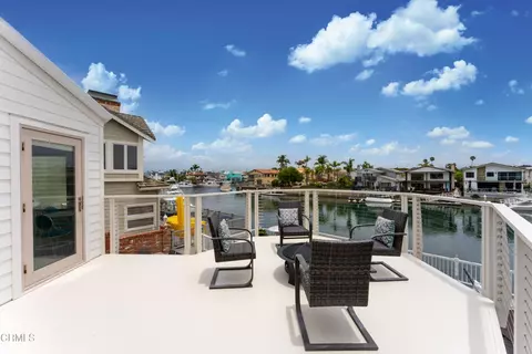 Exterior - 4010 Romany Dr, Oxnard, CA 93035 photo 4 of 9