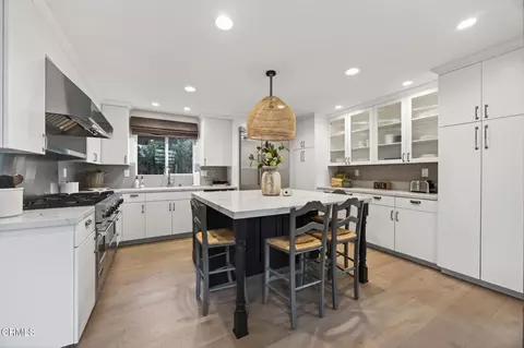 Kitchen - 5015 Marlin Way, Oxnard, CA 93035 photo 1 of 6