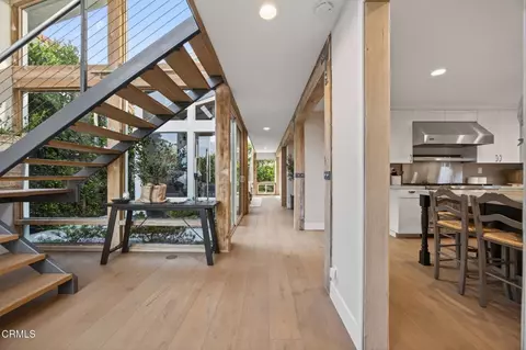 Entry Way - 5015 Marlin Way, Oxnard, CA 93035 photo 2 of 6