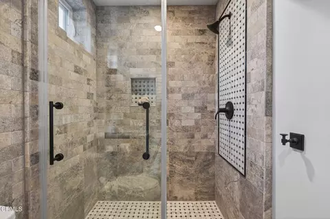 Bath - 5015 Marlin Way, Oxnard, CA 93035 photo 11 of 11