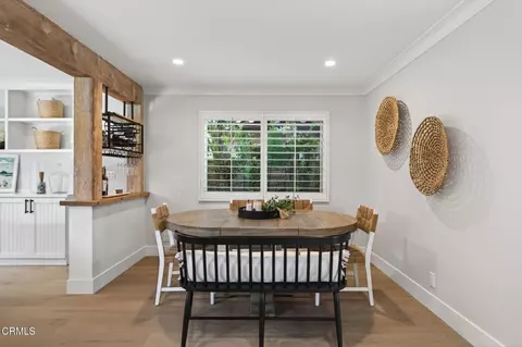 Dining - 5015 Marlin Way, Oxnard, CA 93035 photo 2 of 4