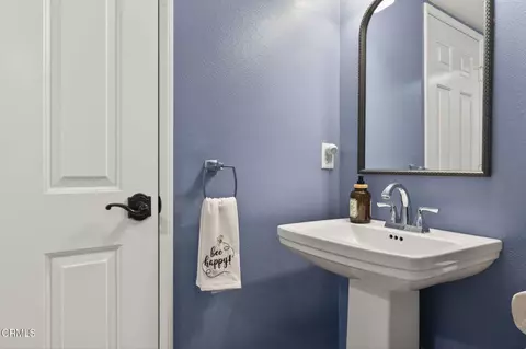 Bath - 550 Buckboard Ln, Ojai, CA 93023 photo 6 of 6