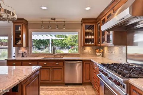 Kitchen - 550 Buckboard Ln, Ojai, CA 93023 photo 1 of 5