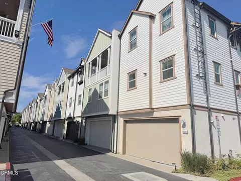 8314 N Peyton Way, West Hills, CA 91304