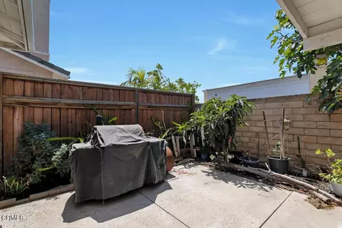 Exterior - 232 Bolero Ln, Oxnard, CA 93036 photo 6 of 6